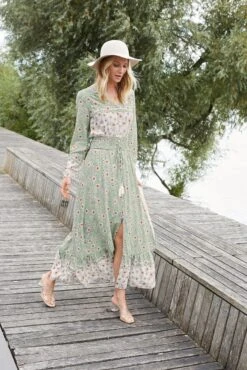Aniston CASUAL Maxi-jurk Met Fijne Bloemenprint En Patch-look 26 Aniston CASUAL Maxi-jurk Met Fijne Bloemenprint En Patch-look -TrendyTijd Verkoop aniston casual maxi jurk met fijne bloemenprint en patch look groen 5