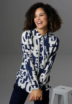 Lady Jurk In A-lijn Jurk -TrendyTijd Verkoop aniston selected overhemdblouse met letters gedessineerd blauw