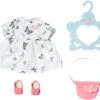 Baby Annabell Poppenkleding Deluxe Jurk Set, 43 Cm Met Kleerhanger 2 Baby Annabell Poppenkleding Deluxe Jurk Set, 43 Cm Met Kleerhanger -TrendyTijd Verkoop baby annabell poppenkleding deluxe jurk set 43 cm met kleerhanger wit