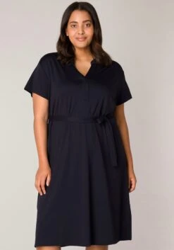 Winshape Jurk In A-lijn WK2 3/4-mouw -TrendyTijd Verkoop base level curvy blousejurkje dress yenta met een bindceintuur blauw
