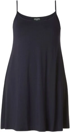 Base Level Curvy Jurk In Overgooiermodel Alissa Verstelbare Bandjes -TrendyTijd Verkoop base level curvy jurk in overgooiermodel alissa verstelbare bandjes blauw 5