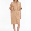 Calvin Klein Jurk Met Overhemdkraag (set, 2-delig, Met Een Bindceintuur) -TrendyTijd Verkoop calvin klein jurk met overhemdkraag set 2 delig met een bindceintuur bruin 2