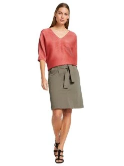 Vero Moda Mini-jurk VMGOLD RIB SS O-NECK SHORT DRESS 22 Vero Moda Mini-jurk VMGOLD RIB SS O-NECK SHORT DRESS -TrendyTijd Verkoop heine blouse zonder sluiting rood