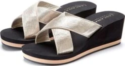 Buffalo Gedessineerde Jurk Met Ethno Print -TrendyTijd Verkoop lascana badslippers veganistisch met sleehak en metallic look zwart