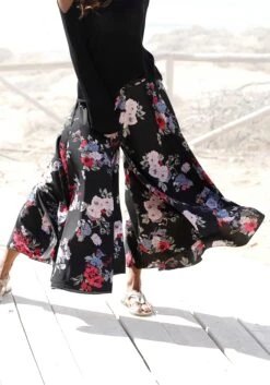 Vivance Maxi-jurk Met Bloemetjesdessin -TrendyTijd Verkoop lascana culotte met bloemenprint zwart