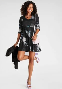 ONLY CARMAKOMA Gedessineerde Jurk CARANITA DENIZIA 3/4 SHIRT BLK DRS AOP -TrendyTijd Verkoop melrose jerseyjurk 3