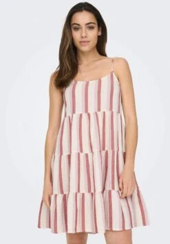 Melrose Jurk In Haltermodel 31 Melrose Jurk In Haltermodel -TrendyTijd Verkoop only zomerjurk onlthyra slip dress wvn 2