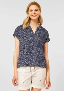 Lady Gedessineerde Jurk -TrendyTijd Verkoop street one blouse zonder sluiting met aangeknipte mouwen en minimal print blauw