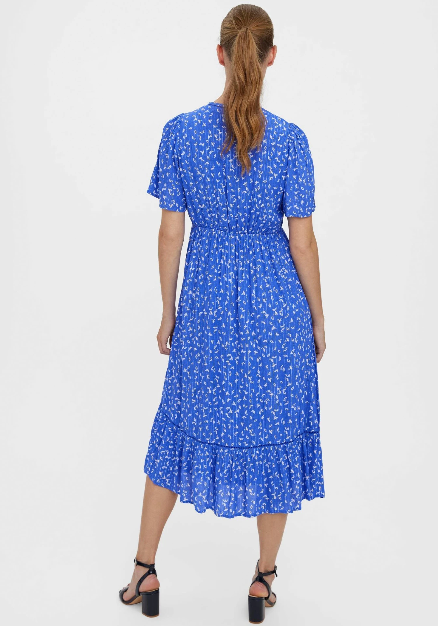 Vero Moda Midi-jurk VMTIRZA S/S CALF DRESS WVN 4 Vero Moda Midi-jurk VMTIRZA S/S CALF DRESS WVN - Afbeelding 2