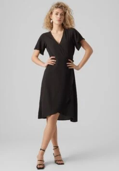 ONLY CARMAKOMA Jurk Met Overhemdkraag CARLUXMIE 3/4 CALF SHIRT DRESS AOP -TrendyTijd Verkoop vero moda zomerjurk vmsaki ss calf wrap dress wvn ga noos zwart 2